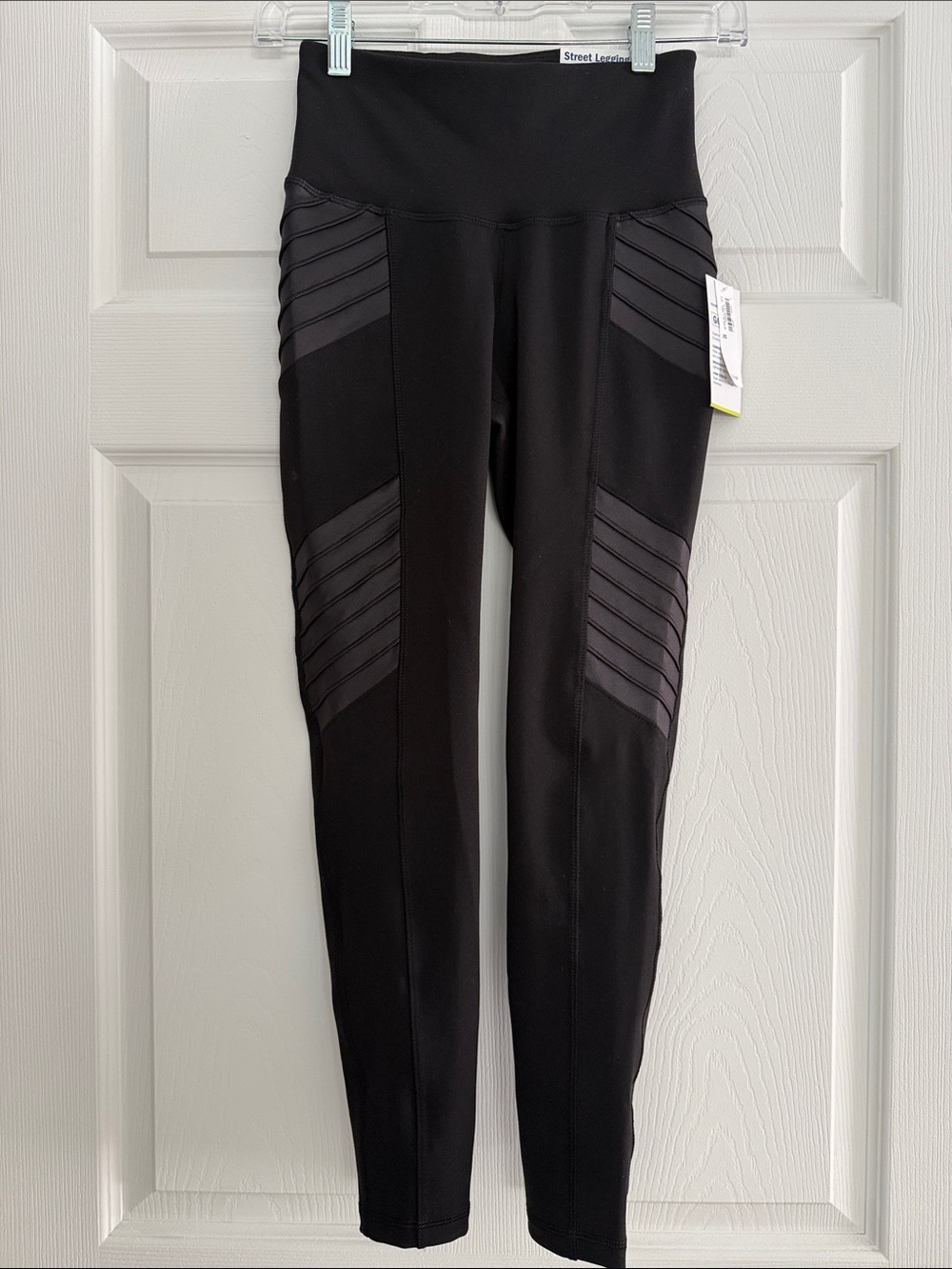 Old Navy Active Go-Dry High Rise 7/8 Ankle Street Leggings - Size XS
